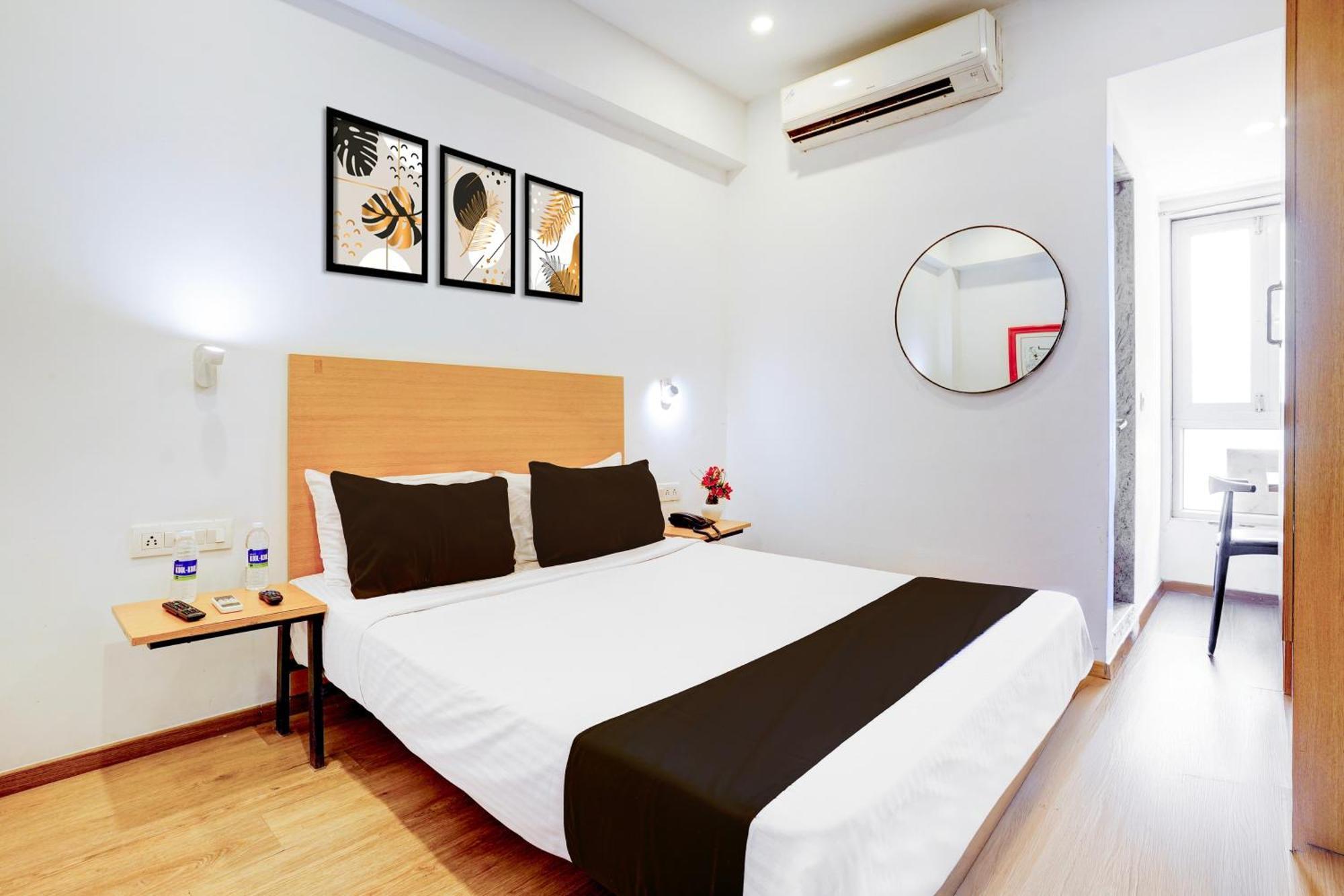 Townhouse Khar The Habitat Otel Mumbai Dış mekan fotoğraf