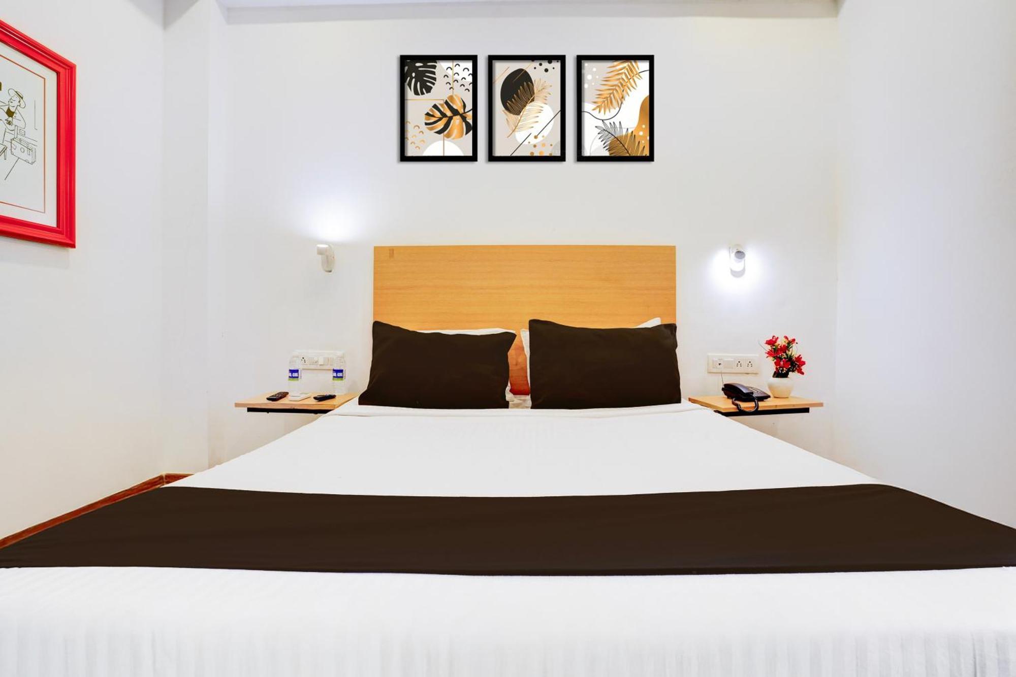 Townhouse Khar The Habitat Otel Mumbai Dış mekan fotoğraf